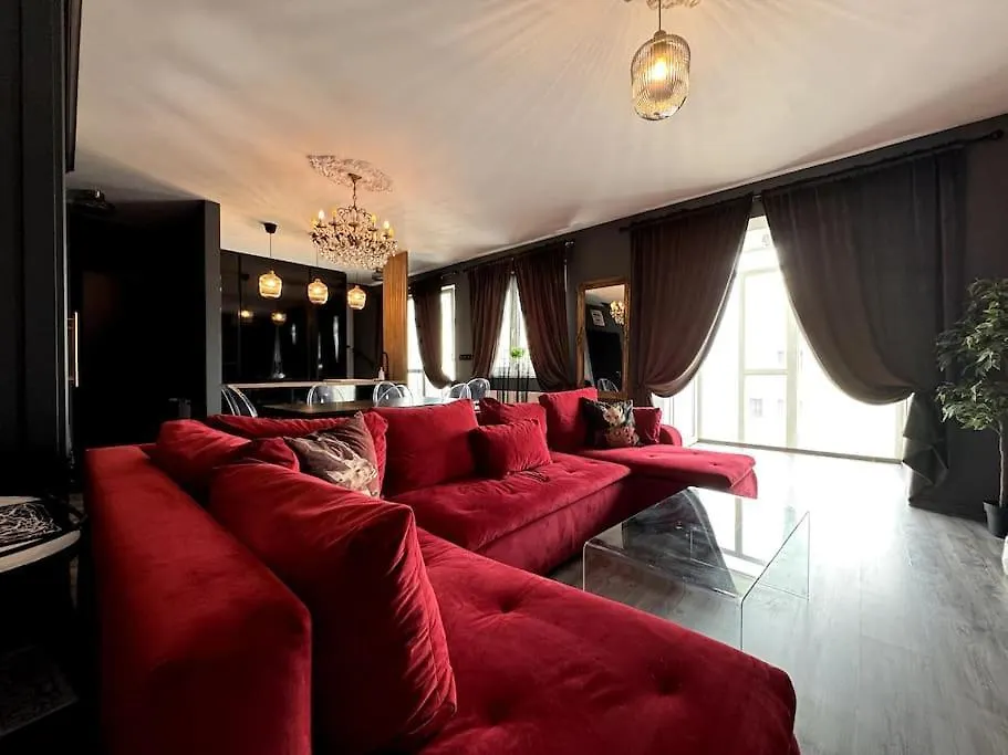 Ultra Central Premium Duplex Budapest 0*,  Hungary